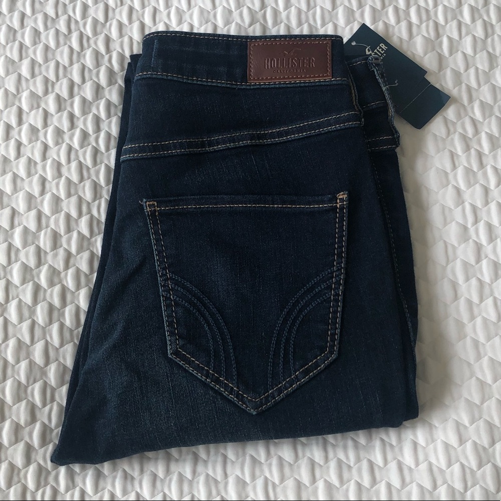 Hollister Jeans 🕊 - Picture 5 of 16